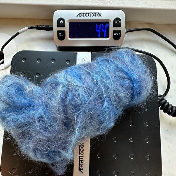 Classic Elite La Gran Mohair Blue SH.CE63503 TWO Balls 42g 90 yd *See Notes - Picture 8 of 8